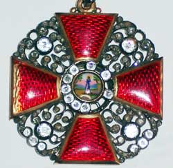 Eva Braun cross b 250