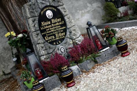 grave of parents