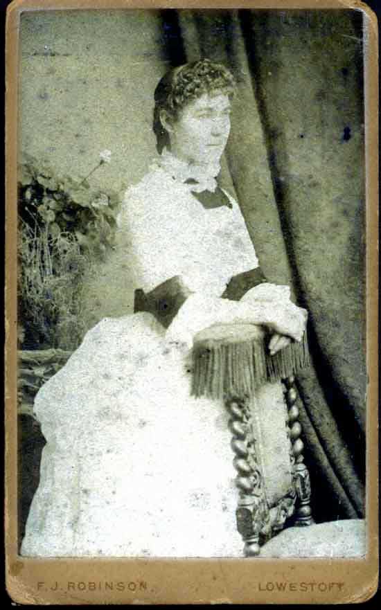 Clara before marriage 550