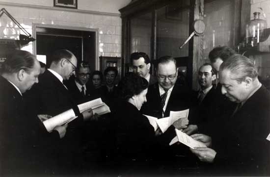 HI Moscow conf 1957 e550