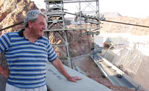 DI Hoover dam 300