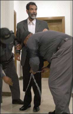 Saddam Hussein shackled 2