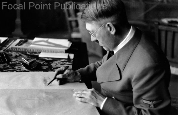 090613 35 Hitler eyeglasses 600