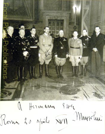 Index 22 0102_Apr20_Rome_Duce_Esser